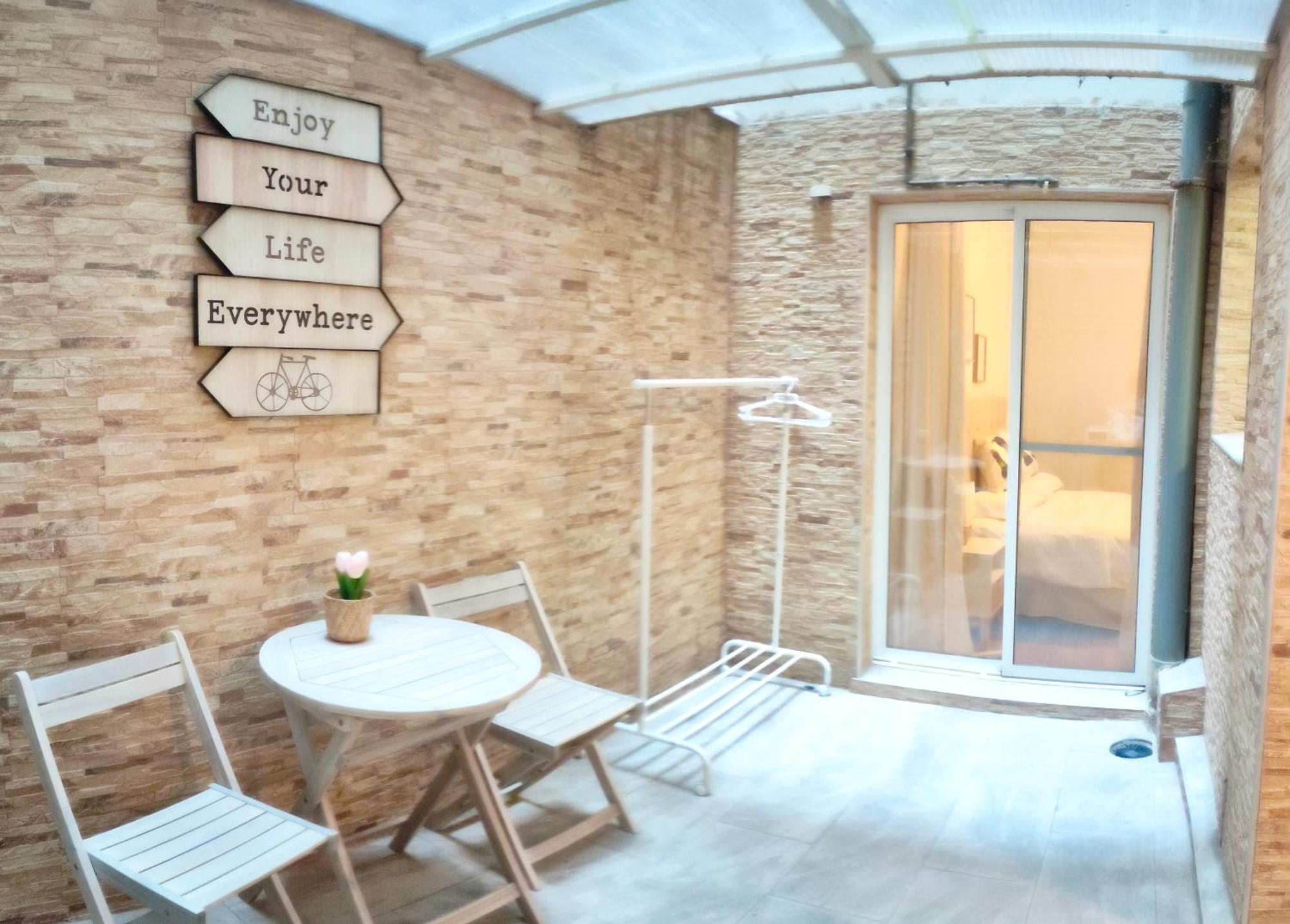 Apartamento Valencia Leticia Exterior foto